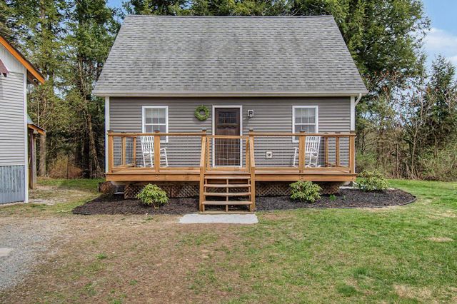 31 Maxfield Road, Fairfax, VT 05454