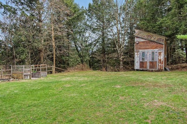 31 Maxfield Road, Fairfax, VT 05454