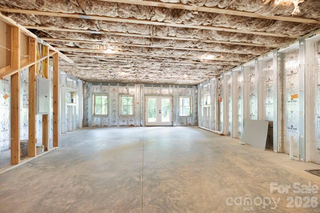 76 Jonestown Road, Asheville, NC 28804