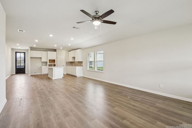 107 Shelton Pass, Cibolo, TX 78108
