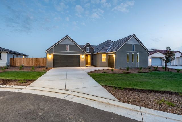 2729 S Jacques Court Lot1014, Visalia, CA 93277