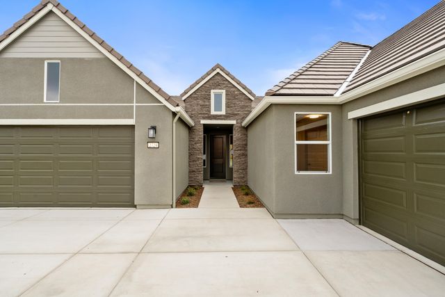 2729 S Jacques Court Lot1014, Visalia, CA 93277