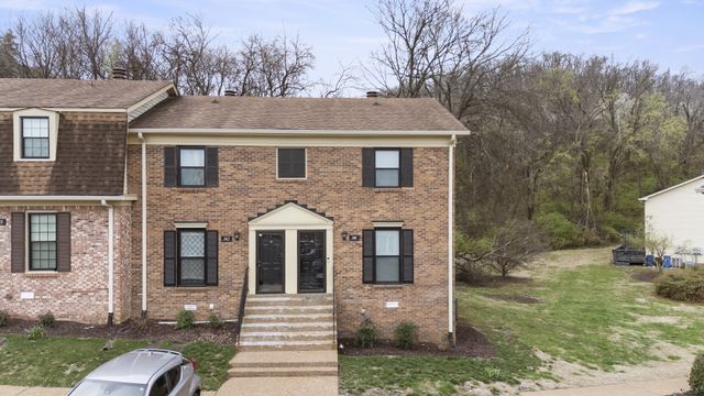 741 Fox Ridge Dr, Brentwood, TN 37027