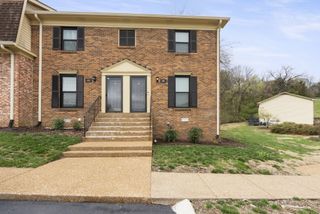 741 Fox Ridge Dr, Brentwood, TN 37027