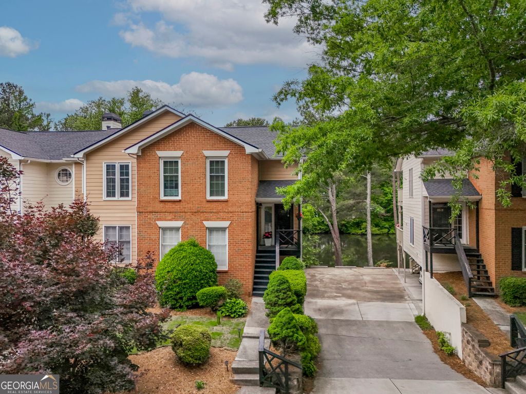 6530 Deerings Lane 6530, Peachtree Corners, GA 30092