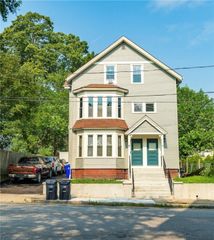 6 Pine Street 8, Pawtucket, RI 02860