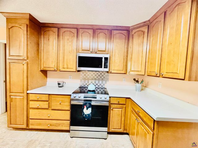 105 Maga Court, Warner Robins, GA 31088