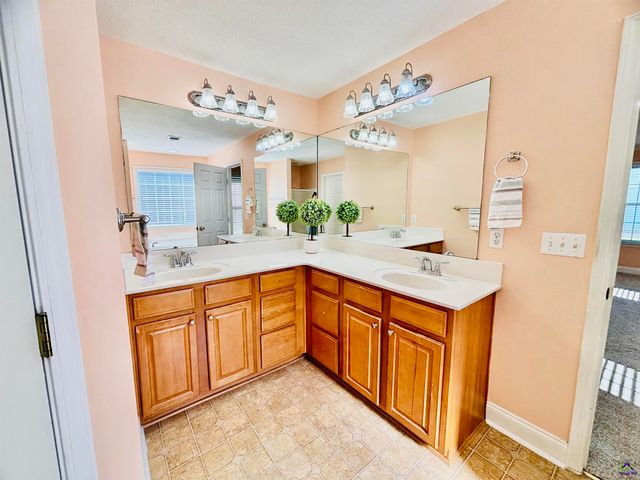 105 Maga Court, Warner Robins, GA 31088