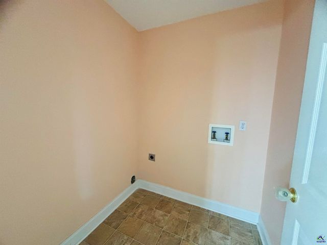 105 Maga Court, Warner Robins, GA 31088