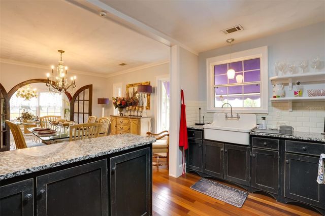 2390 SHERIDAN ROAD, Mount Dora, FL 32757