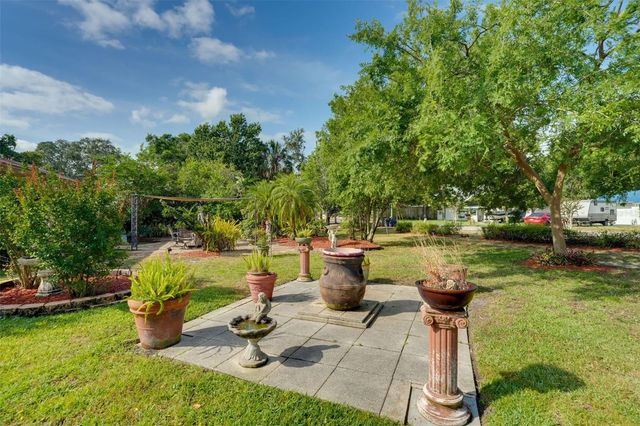 2390 SHERIDAN ROAD, Mount Dora, FL 32757
