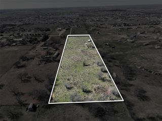 8824 Clearview Drive, Joshua, TX 76058