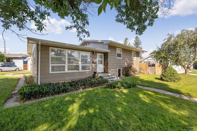 2517 JUDY CT, Rapid City, SD 57702