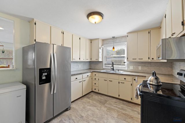 2517 JUDY CT, Rapid City, SD 57702