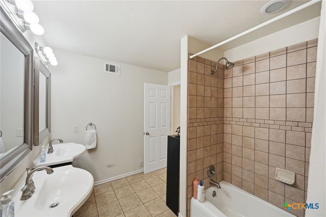 2366 Colleen Drive, Canyon Lake, TX 78133