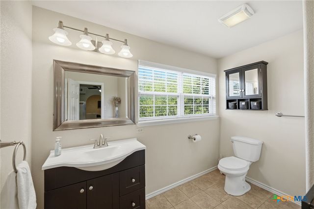 2366 Colleen Drive, Canyon Lake, TX 78133