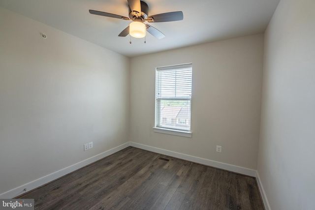 6069 DREHER CT, Falls Church, VA 22044