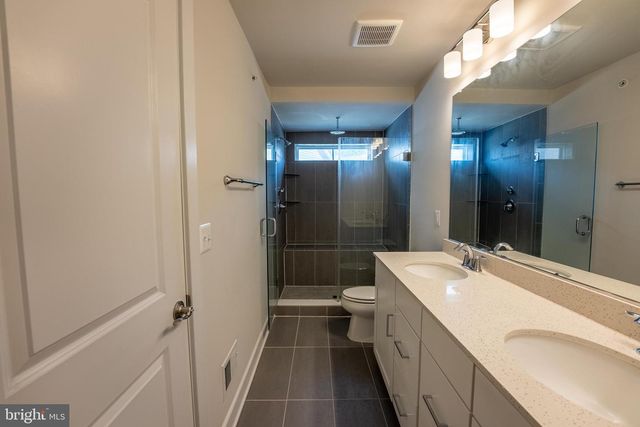 6069 DREHER CT, Falls Church, VA 22044