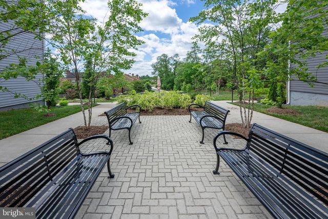 6069 DREHER CT, Falls Church, VA 22044