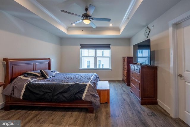 6069 DREHER CT, Falls Church, VA 22044