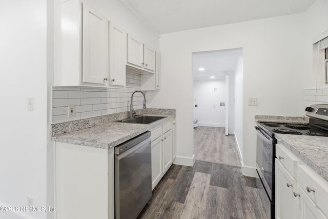 5405 WINDERMERE Drive, Jacksonville, FL 32211