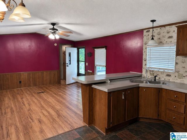 8349 OLD HIGHWAY 280, Chelsea, AL 35043