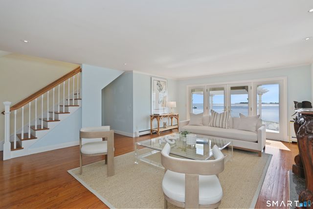 34 Shorehaven Road, Norwalk, CT 06855