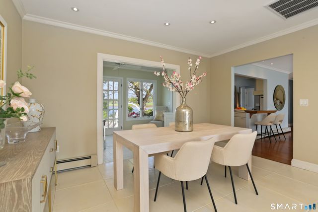 34 Shorehaven Road, Norwalk, CT 06855