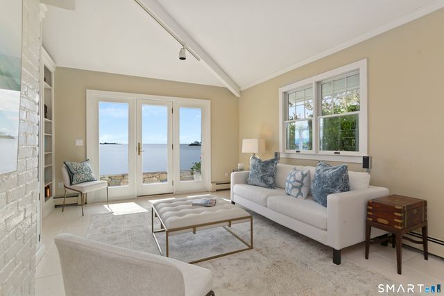 34 Shorehaven Road, Norwalk, CT 06855