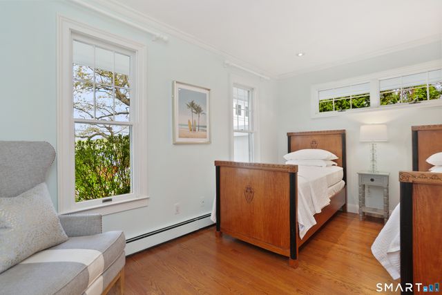 34 Shorehaven Road, Norwalk, CT 06855