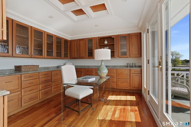 34 Shorehaven Road, Norwalk, CT 06855