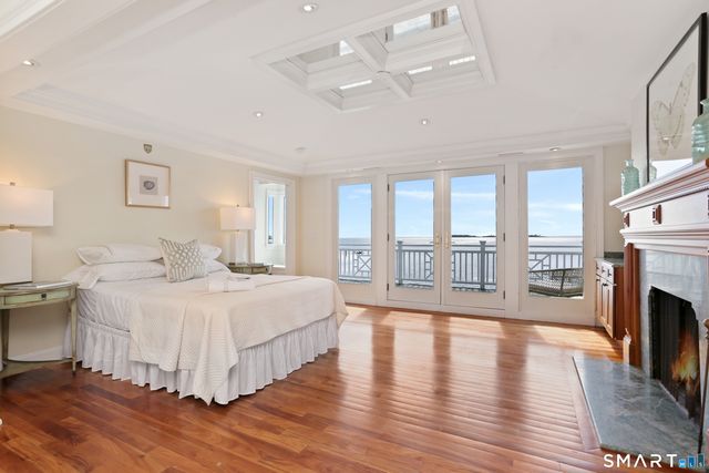 34 Shorehaven Road, Norwalk, CT 06855