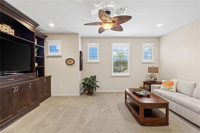 6669 Alden Woods CIR 7-201, Naples, FL 34113