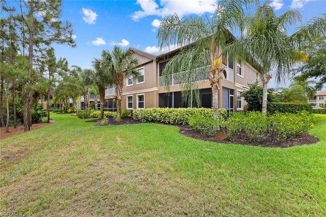 6669 Alden Woods CIR 7-201, Naples, FL 34113
