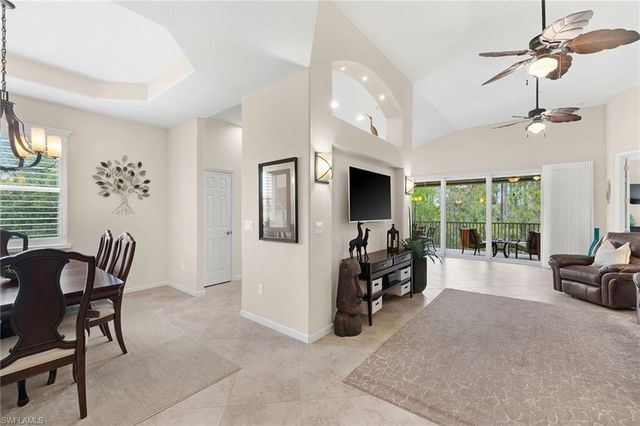 6669 Alden Woods CIR 7-201, Naples, FL 34113