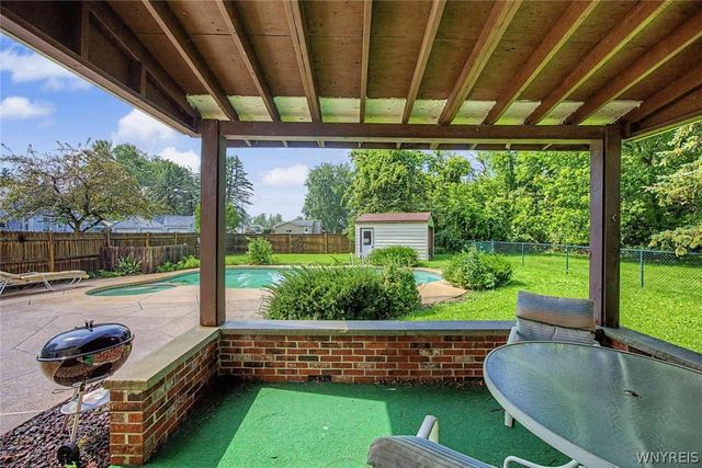 2020 Tuscarora Road, Niagara, NY 14304