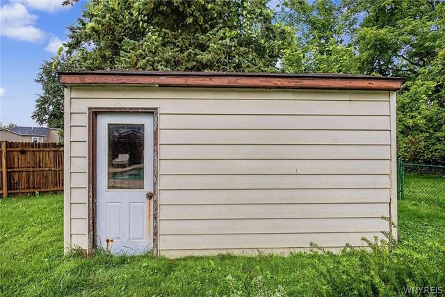 2020 Tuscarora Road, Niagara, NY 14304