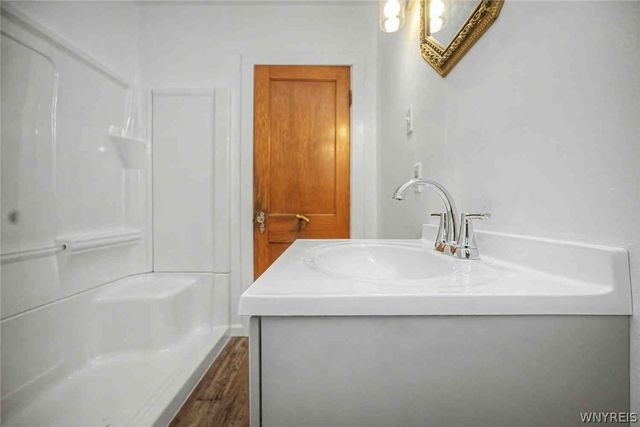 2020 Tuscarora Road, Niagara, NY 14304