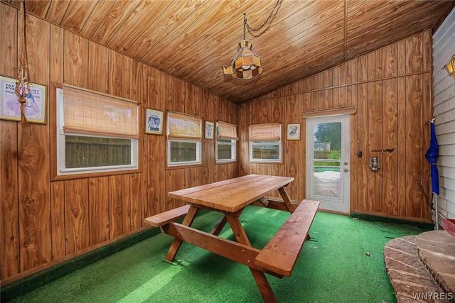 2020 Tuscarora Road, Niagara, NY 14304