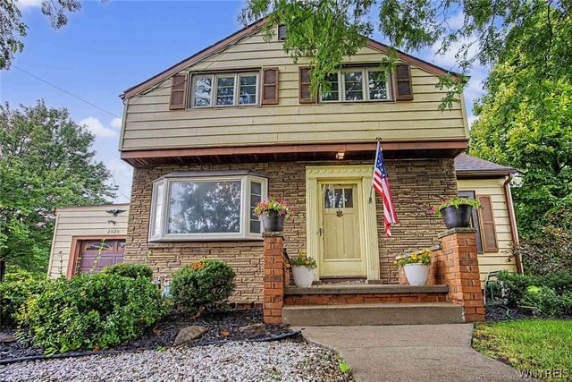 2020 Tuscarora Road, Niagara, NY 14304