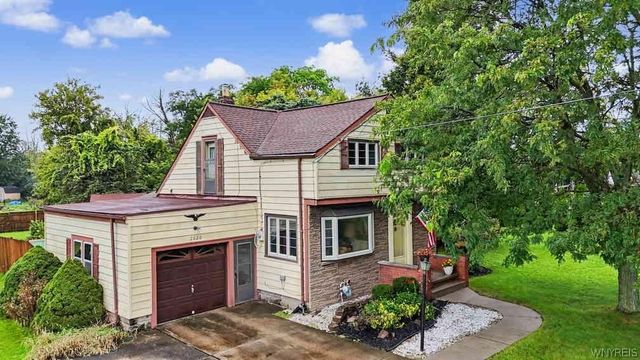 2020 Tuscarora Road, Niagara, NY 14304