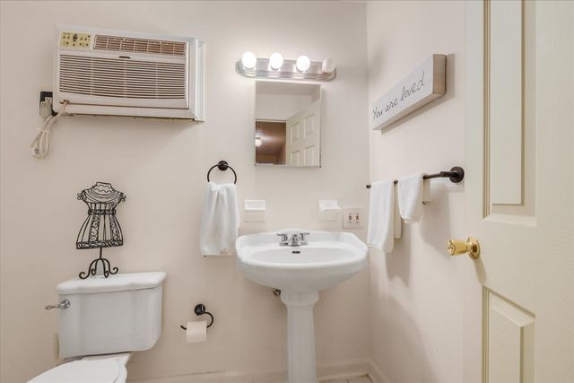 3424 Miami Drive, Tallahassee, FL 32311