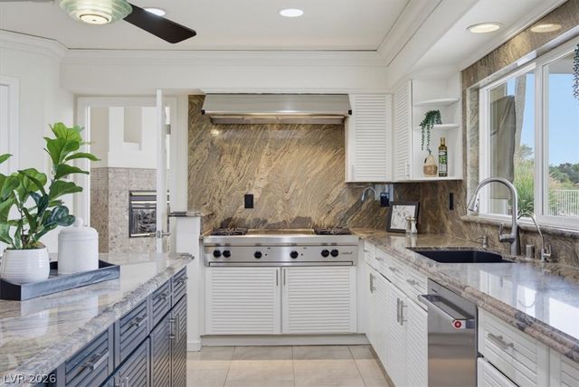 7456 Orange Haze Way, Las Vegas, NV 89149