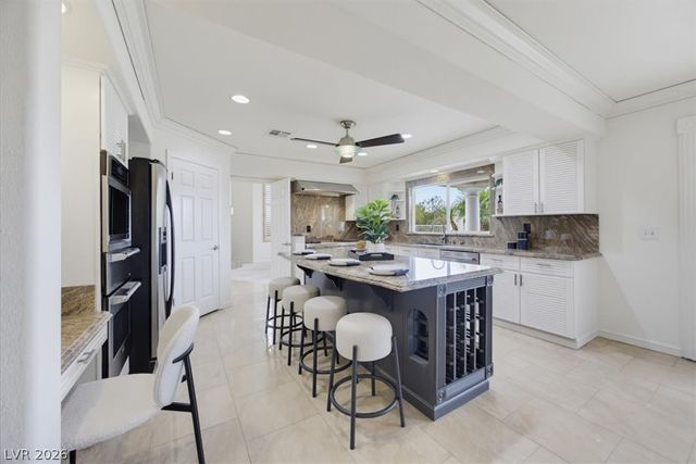 7456 Orange Haze Way, Las Vegas, NV 89149