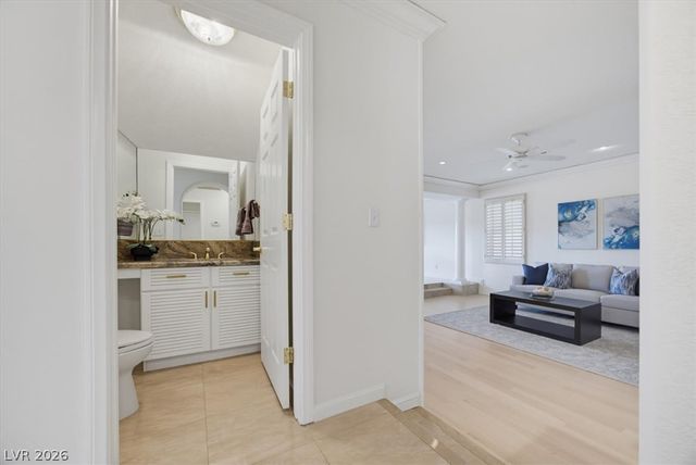 7456 Orange Haze Way, Las Vegas, NV 89149