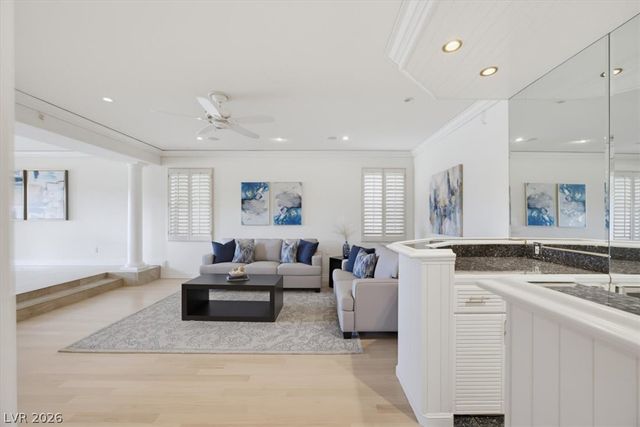 7456 Orange Haze Way, Las Vegas, NV 89149