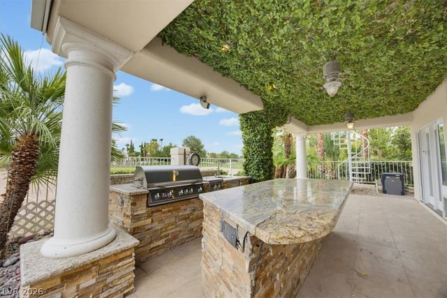7456 Orange Haze Way, Las Vegas, NV 89149
