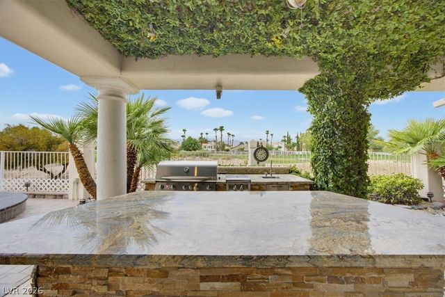 7456 Orange Haze Way, Las Vegas, NV 89149