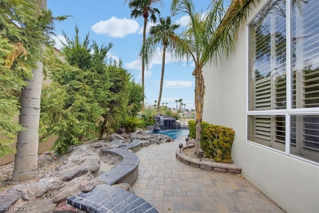 7456 Orange Haze Way, Las Vegas, NV 89149