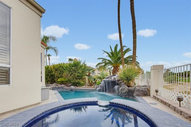 7456 Orange Haze Way, Las Vegas, NV 89149